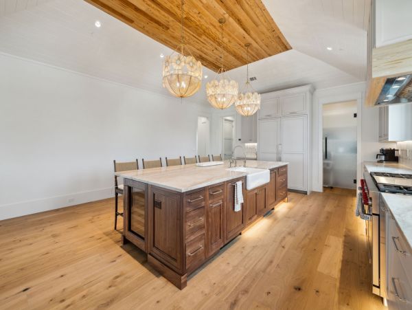 Luxurious Beachfront Home with Private Pool in Dune Allen Beach