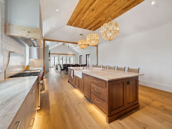 Luxurious Beachfront Home with Private Pool in Dune Allen Beach