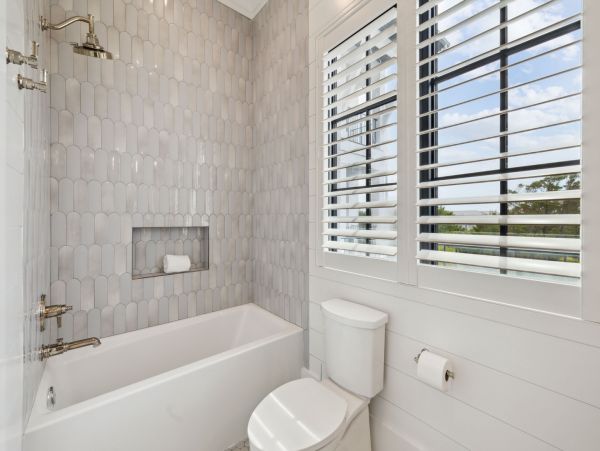 Luxurious Beachfront Home with Private Pool in Dune Allen Beach
