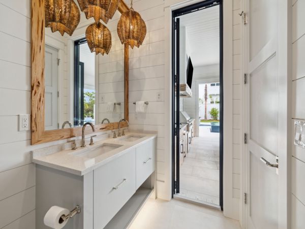 Luxurious Beachfront Home with Private Pool in Dune Allen Beach