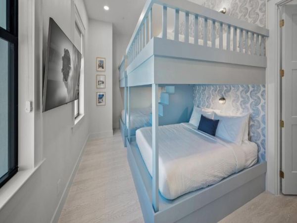 Clearwater Home 1095074