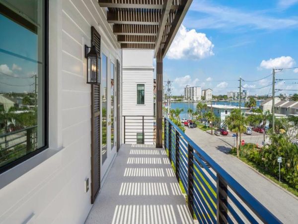 Clearwater Home 1095074
