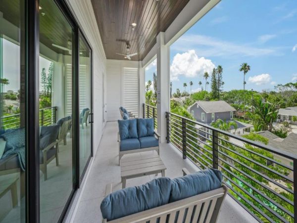 Clearwater Home 1095074