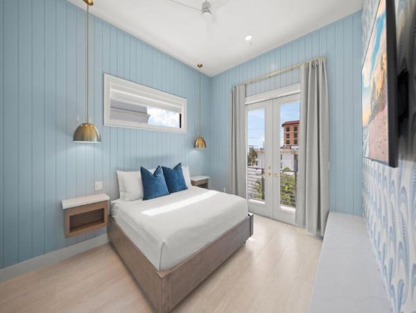Clearwater Home 1095074
