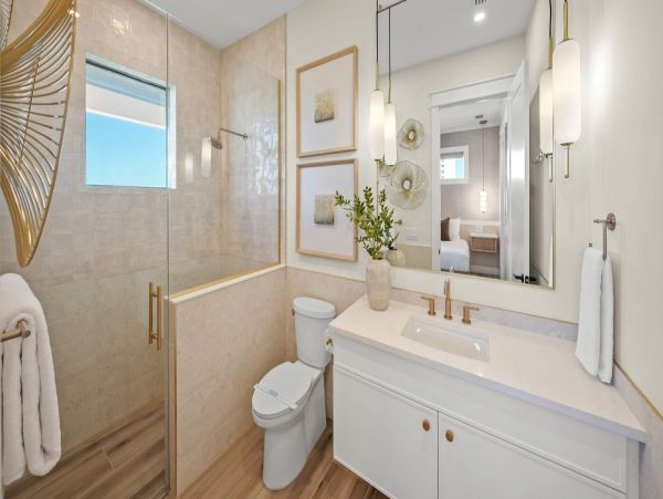 World Class Luxury Walk to Siesta Key Village Vacation Home NEW ARRIVAL!