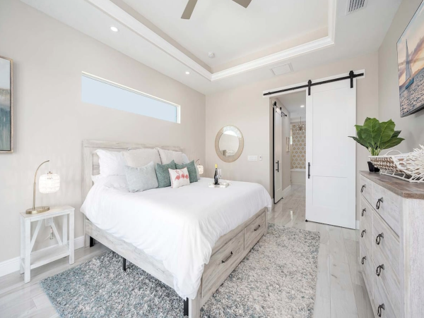 Luxury Gulf Access Villa NW Cape Coral