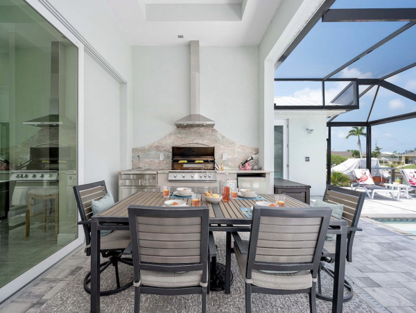 Luxury Gulf Access Villa NW Cape Coral
