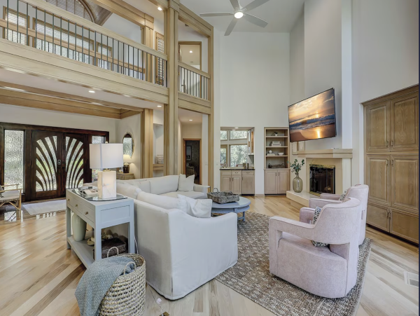 Luxurious Hilton Head Retreat - Steps from the Beach