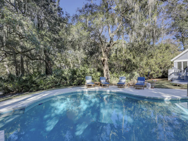 Luxurious Hilton Head Retreat - Steps from the Beach