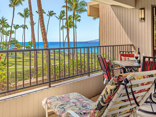 Absolute World Class Views Maui Beachfront Vacation Condo