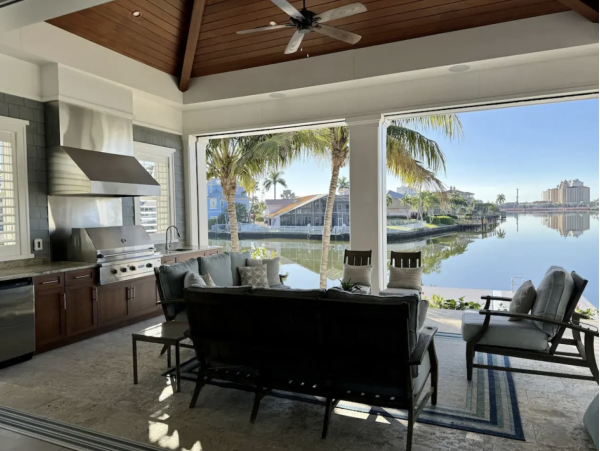 Naples Vacation Rentals - Vanderbilt Beach Luxury Homes