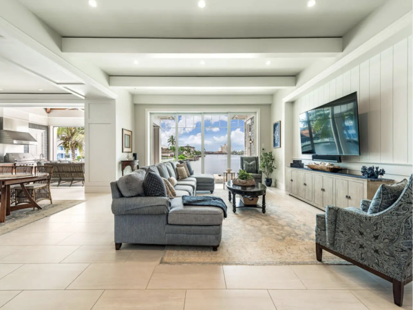 Naples Vacation Rentals - Vanderbilt Beach Luxury Homes