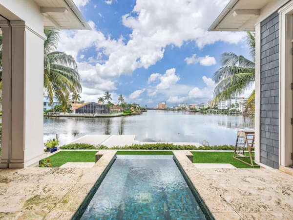 Naples Vacation Rentals - Vanderbilt Beach Luxury Homes
