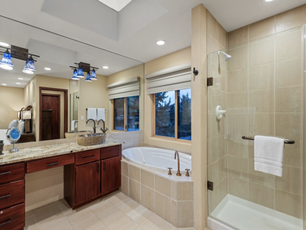 Downtown New Arrival Luxury Town Vacation Home Aspen