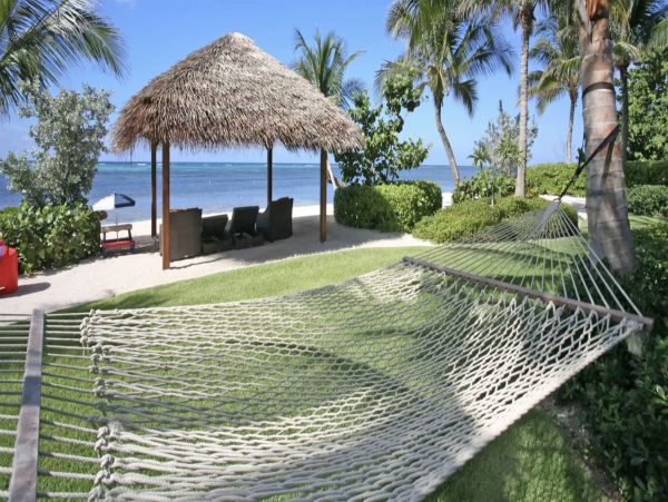 Luxurious Beachfront Estate - Unmatched Caribbean Experience
