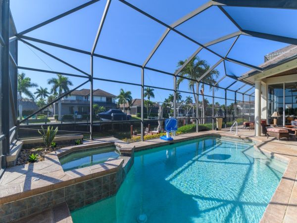 Marco Island Luxury Four Bedroom Plus Den