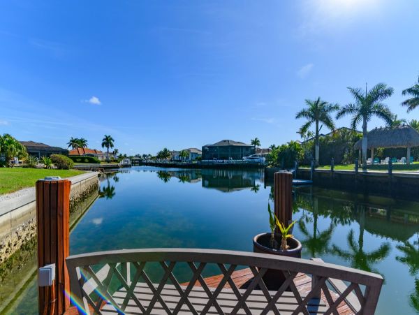 Marco Island Luxury Four Bedroom Plus Den