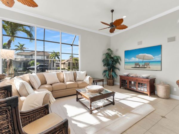 Marco Island Luxury Four Bedroom Plus Den