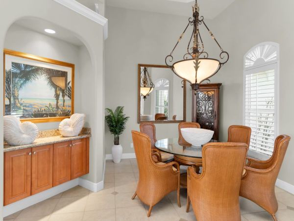Marco Island Luxury Four Bedroom Plus Den