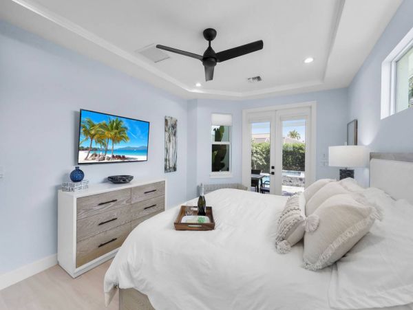 Four Bedroom Retreat on Marco Island - Your Island Getaway Awaits