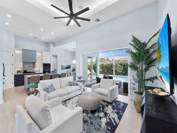 Four Bedroom Retreat on Marco Island - Your Island Getaway Awaits