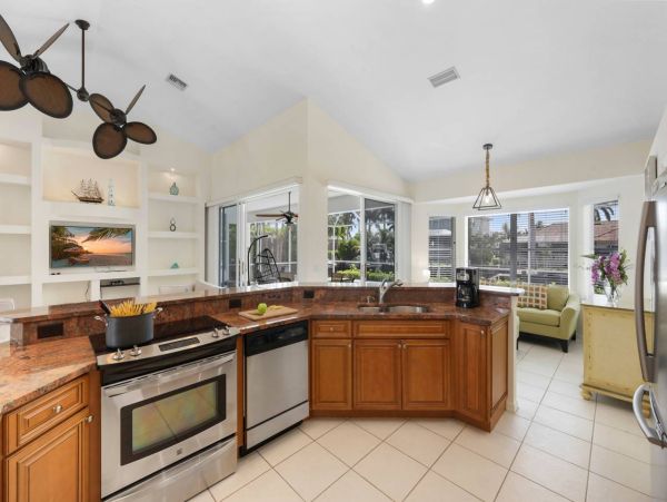 Waterfront Home in Marco Island - Your 3-Bedroom Tropical Escape