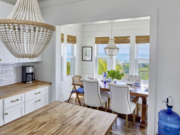 Exclusive Beachfront Estate in Governor`s Harbour, Eleuthera