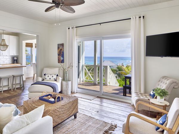 Exclusive Beachfront Estate in Governor`s Harbour, Eleuthera