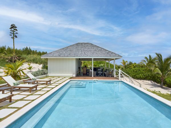 Exclusive Beachfront Estate in Governor`s Harbour, Eleuthera