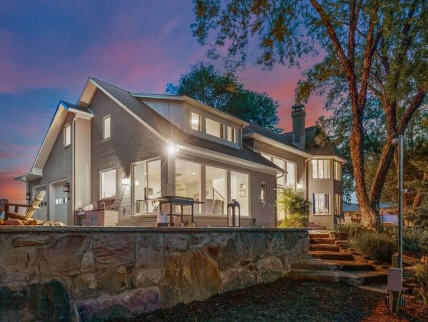 Lake Norman Retreat with 360-Degree Views - Exclusive Accomodations