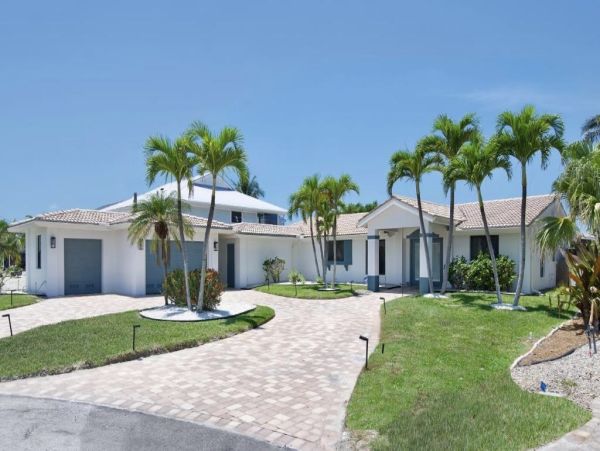 Coastal Canal Front Home with Pool - Fort Myers Beach Retreat