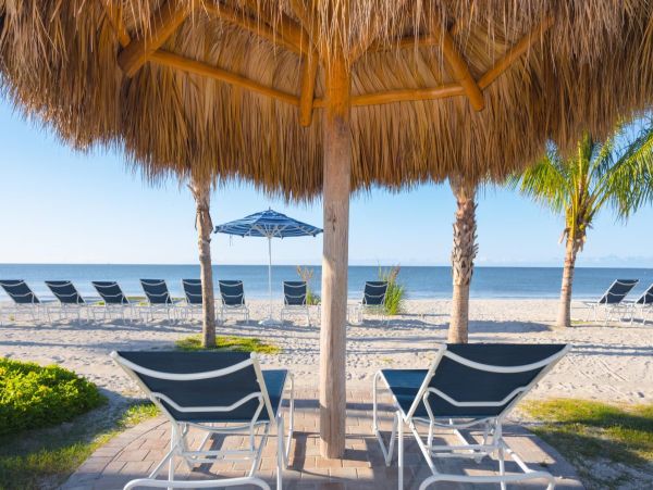 Exceptional Gulf Front Beach Condo Sunny Sanibel Island! New Arrival!