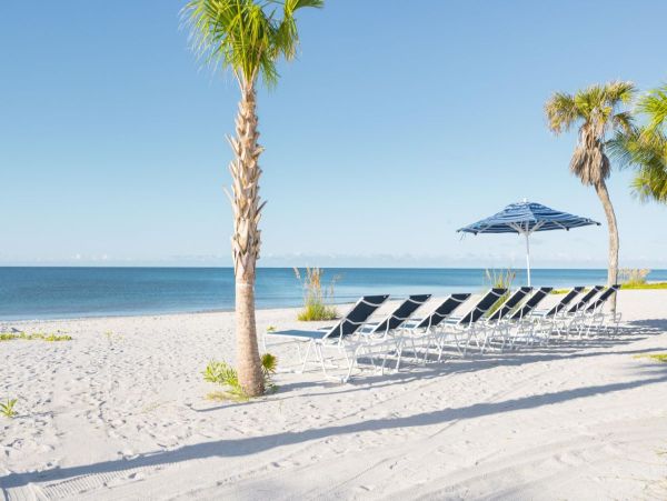 Exceptional Gulf Front Beach Condo Sunny Sanibel Island! New Arrival!