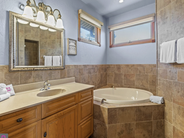 Canal Front Vacation Home Away from Home NEW ARRIVAL