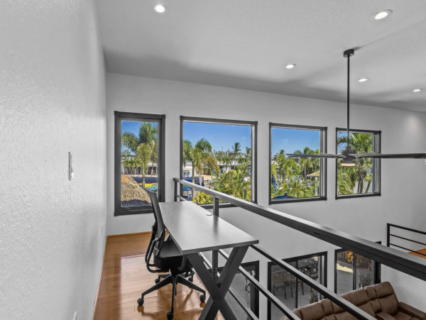 Canal Front Vacation Home Away from Home NEW ARRIVAL