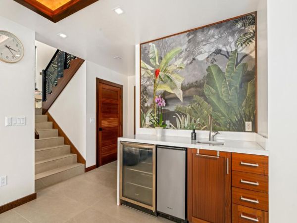 Luxury 4-Bedroom Home in Koloa
