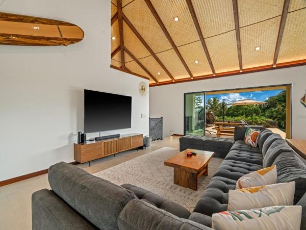 Luxury 4-Bedroom Home in Koloa