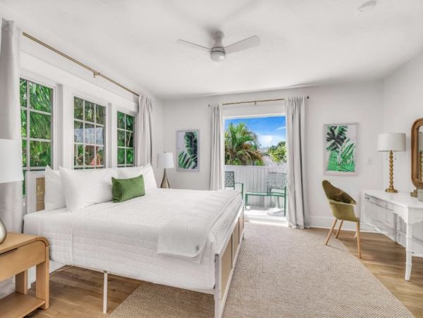 Luxurious Coastal Retreat - Historic Residence with Private Pool