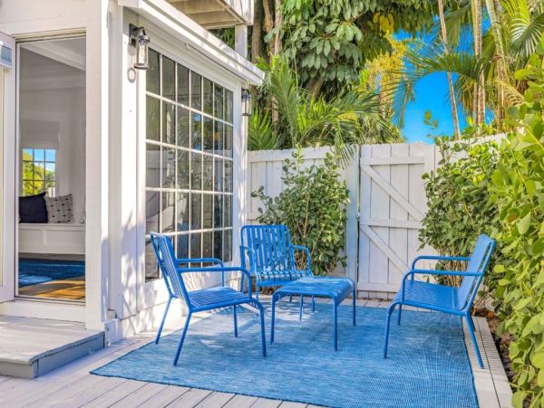 Luxurious Coastal Retreat - Historic Residence with Private Pool