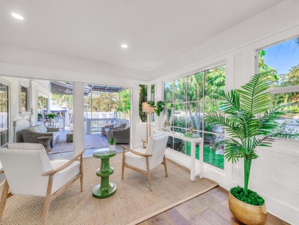 Luxurious Coastal Retreat - Historic Residence with Private Pool