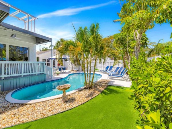 Luxurious Coastal Retreat - Historic Residence with Private Pool