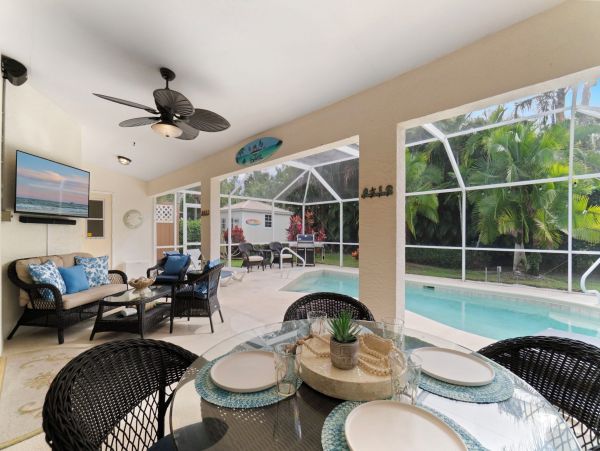Premier Coastal Retreat Near Bonita Beach - 3-Bedroom Home with Private Pool
