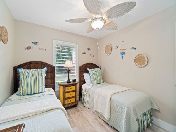 Premier Coastal Retreat Near Bonita Beach - 3-Bedroom Home with Private Pool