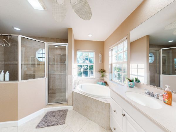 Manasota Key Vacation Rental with Beach Access - Luxury Three Bedroom Vacation Rental