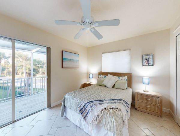 Manasota Key Vacation Rental with Beach Access - Luxury Three Bedroom Vacation Rental
