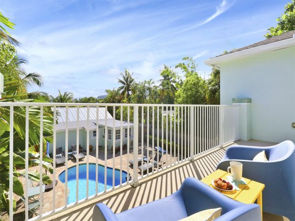 Luxurious House in Delray Beach - 4-Bedroom with Private Pool