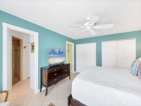 Refined Coastal Luxury on Longboat Key