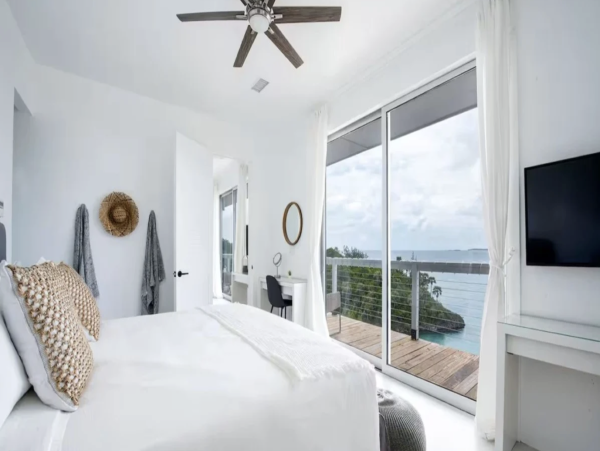 Caribbean Side Of Island Main House & Guest House Beach Estate