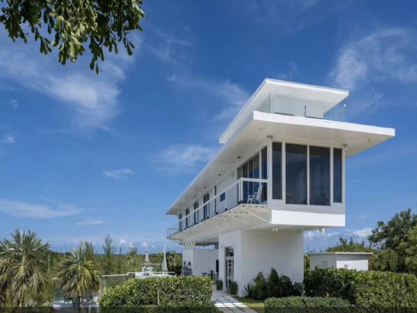 Caribbean Side Of Island Main House & Guest House Beach Estate