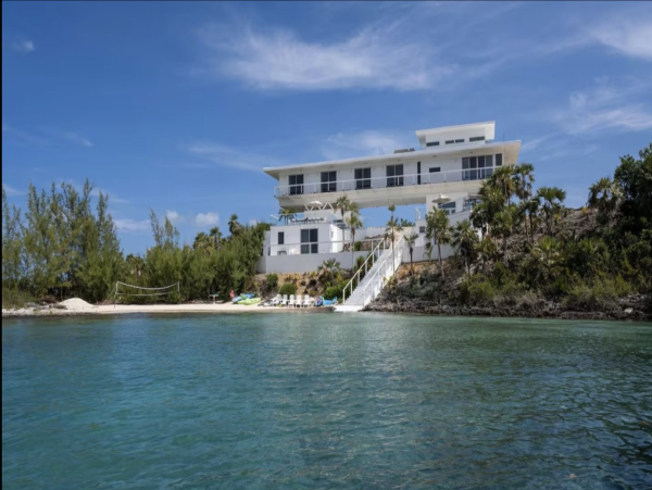 Caribbean Side Of Island Main House & Guest House Beach Estate